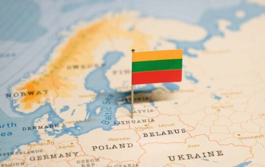 Lithuania Fines Crypto Firm $10M for Russian Sanctions Violations