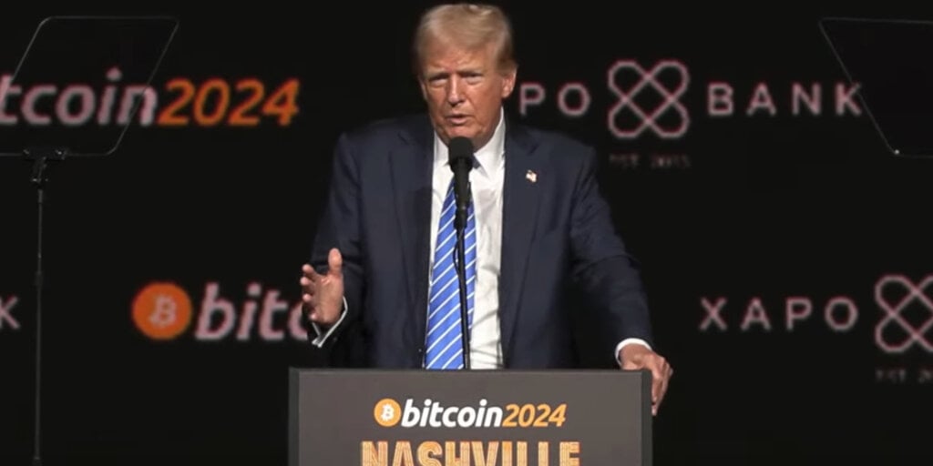 ‘Never Sell Your Bitcoin’: Trump Vows to Establish 'Strategic BTC Stockpile'